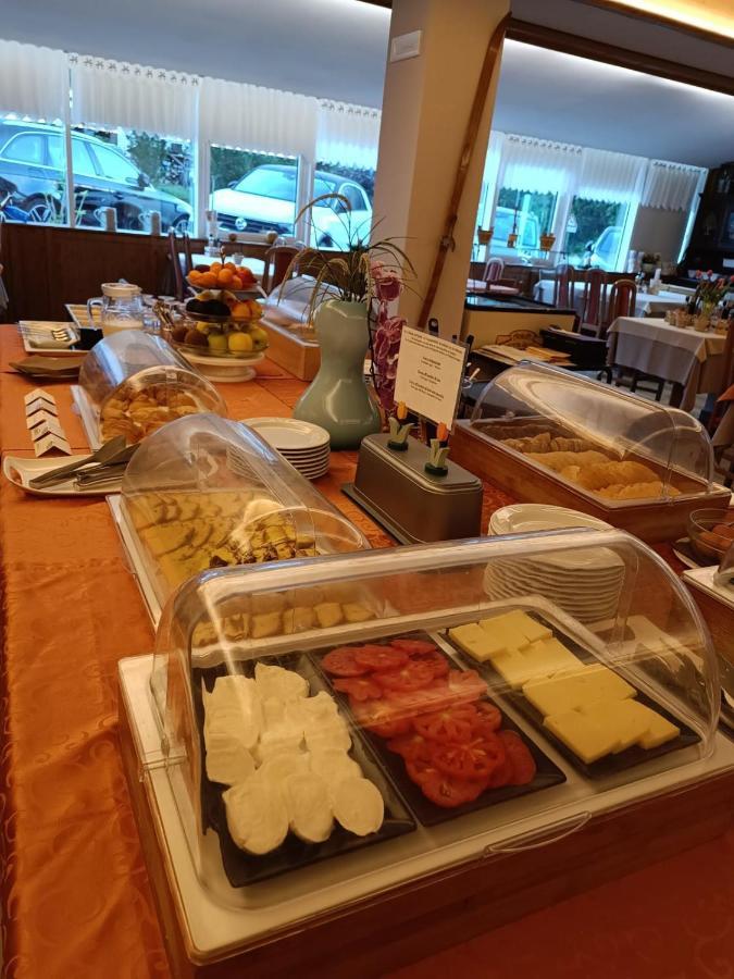Albergo Ristorante Cacciatori Auronzo di Cadore Εξωτερικό φωτογραφία