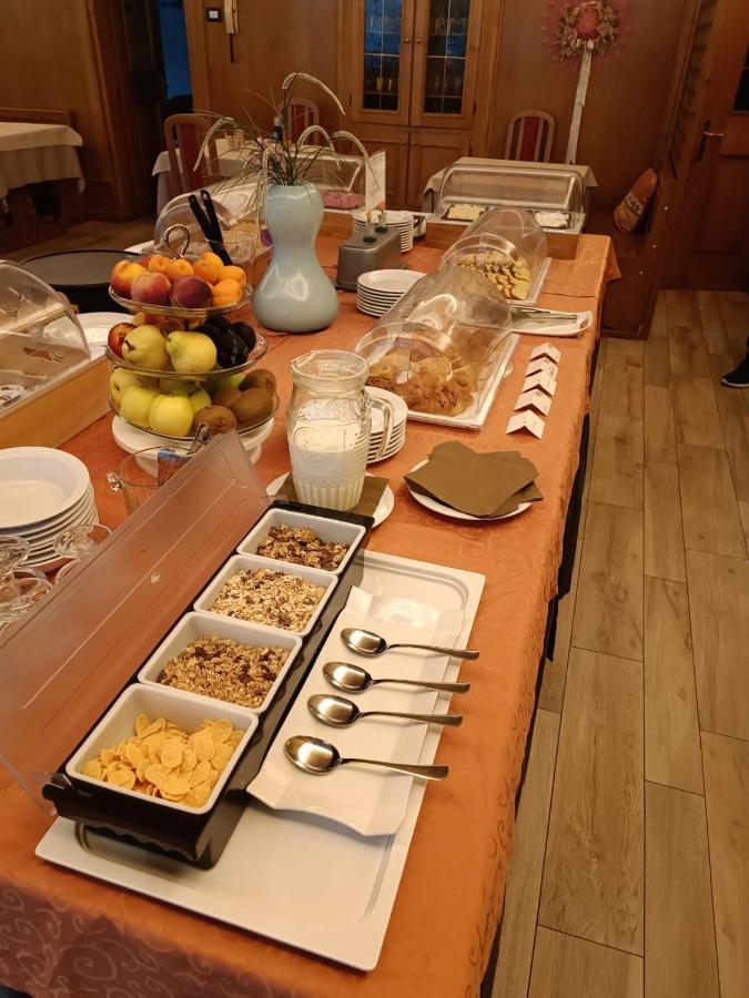 Albergo Ristorante Cacciatori Auronzo di Cadore Εξωτερικό φωτογραφία
