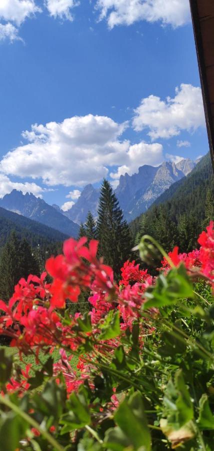 Albergo Ristorante Cacciatori Auronzo di Cadore Εξωτερικό φωτογραφία