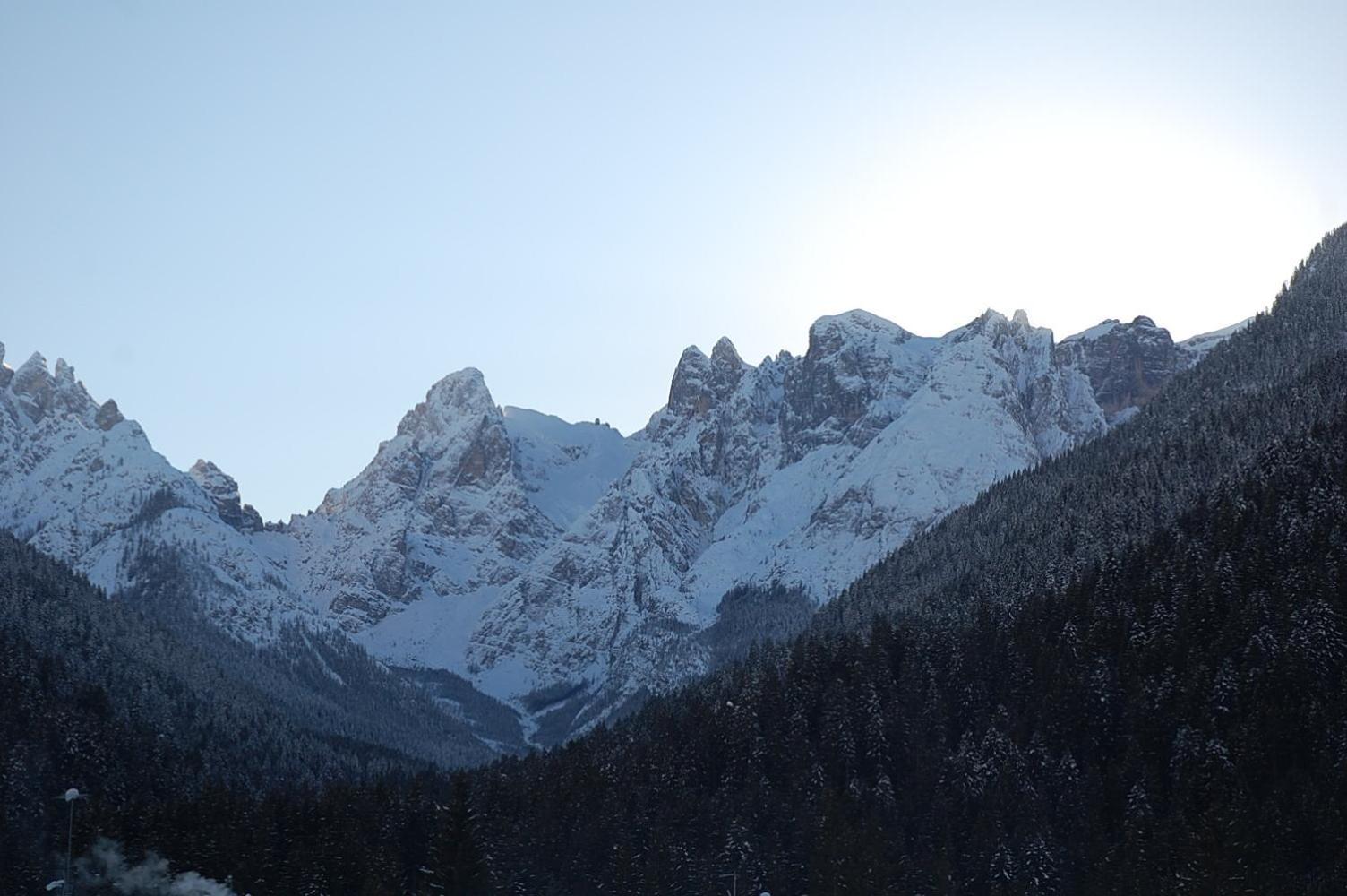 Albergo Ristorante Cacciatori Auronzo di Cadore Εξωτερικό φωτογραφία