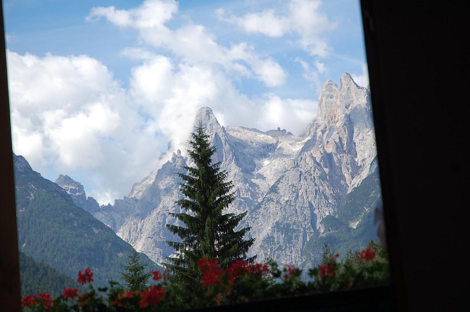 Albergo Ristorante Cacciatori Auronzo di Cadore Εξωτερικό φωτογραφία