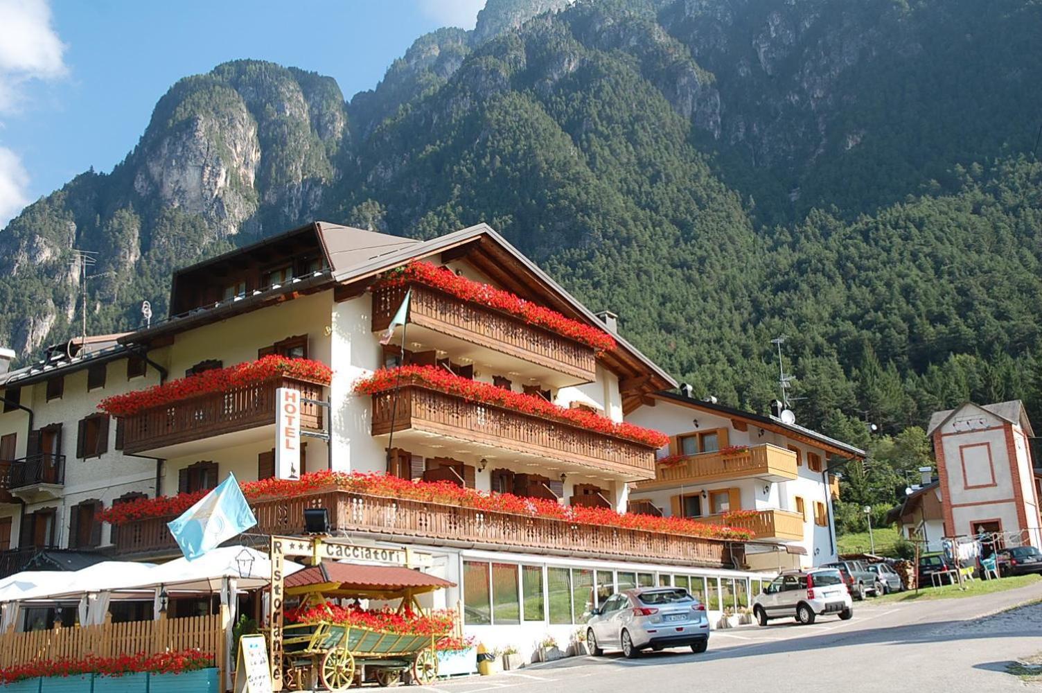 Albergo Ristorante Cacciatori Auronzo di Cadore Εξωτερικό φωτογραφία